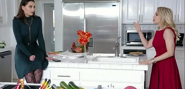 Family Friendly Thanksgiving Fuck Fest - Alix Lynx, Aften Opal - FULL SCENE on httpFuckmilyStrokes.com